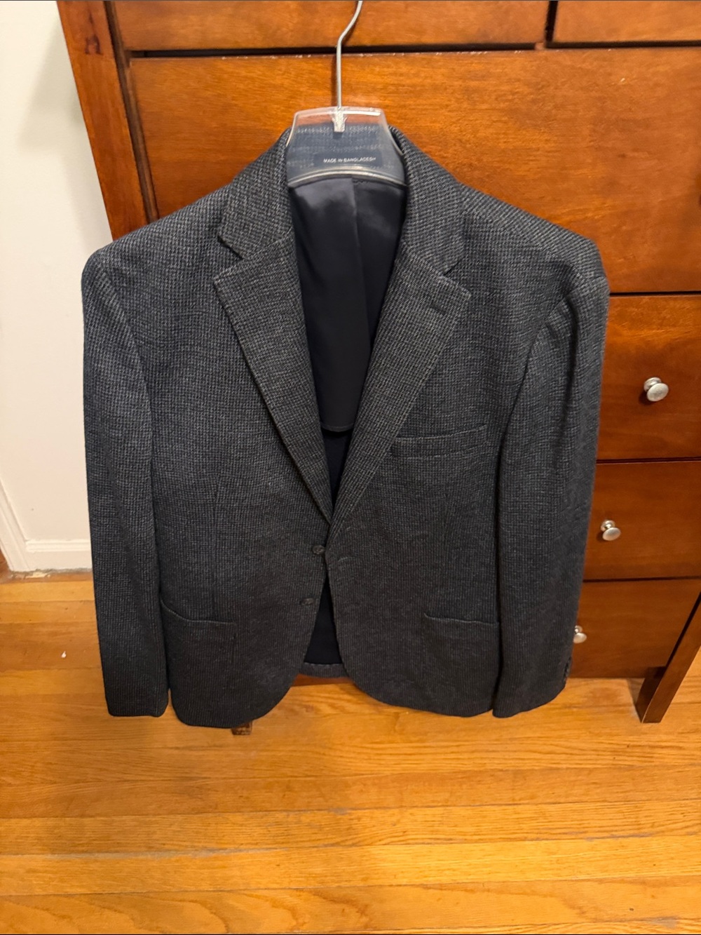 Kenneth Cole Men's Dark Charcoal Slim Fit Herringbone Knit 2 Button Sport Coat